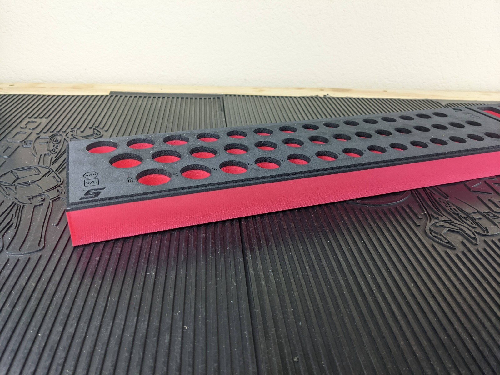 #as833 Snap-on RED FOAM ORGANIZER for 45pc 3/8″ Drive Metric Socket Set FMS003BR