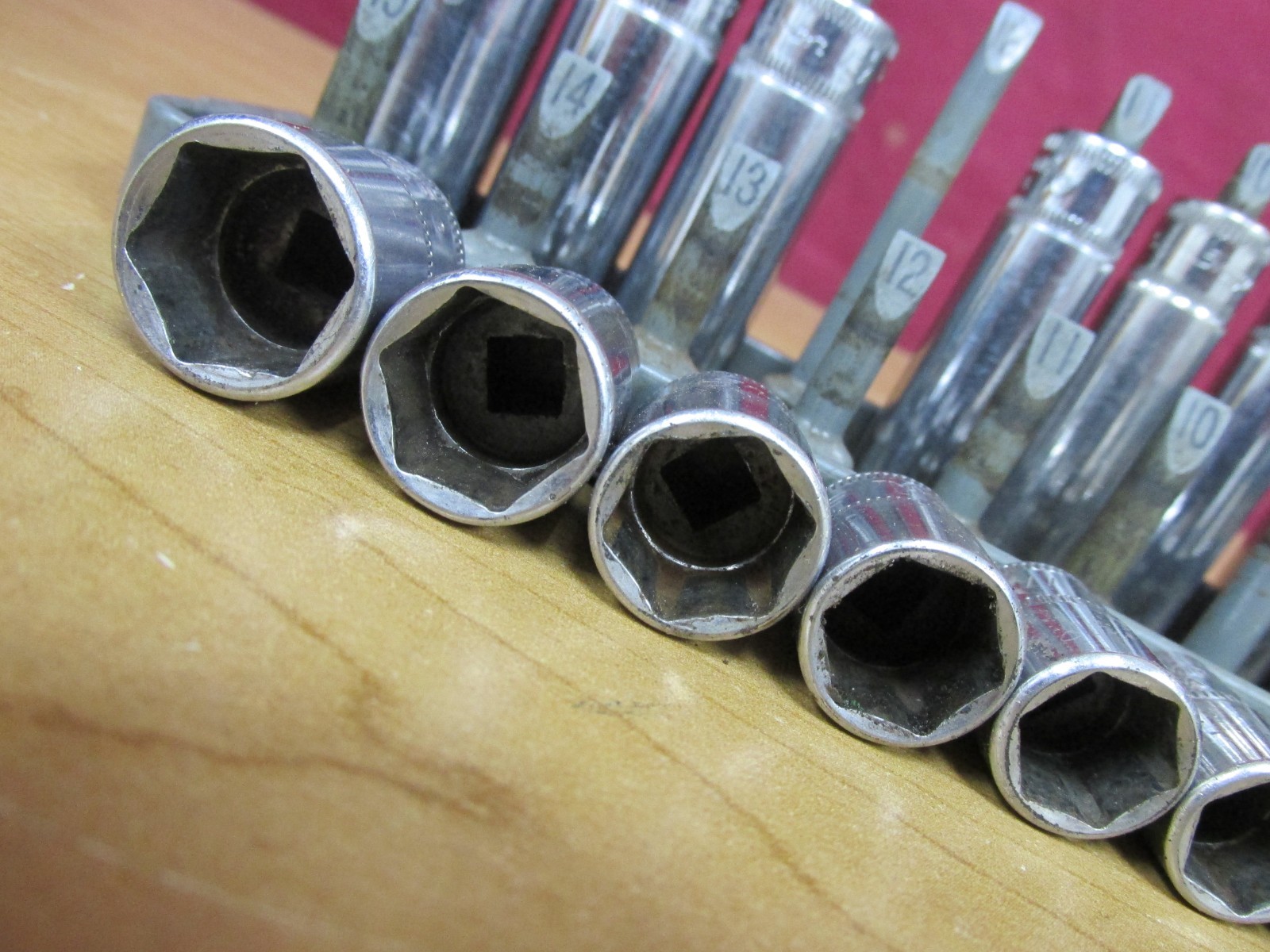 Snap On 25pc 1/4″ Dr 6pt METRIC Flank Drive Deep & Shallow 4-15 mm Socket Set