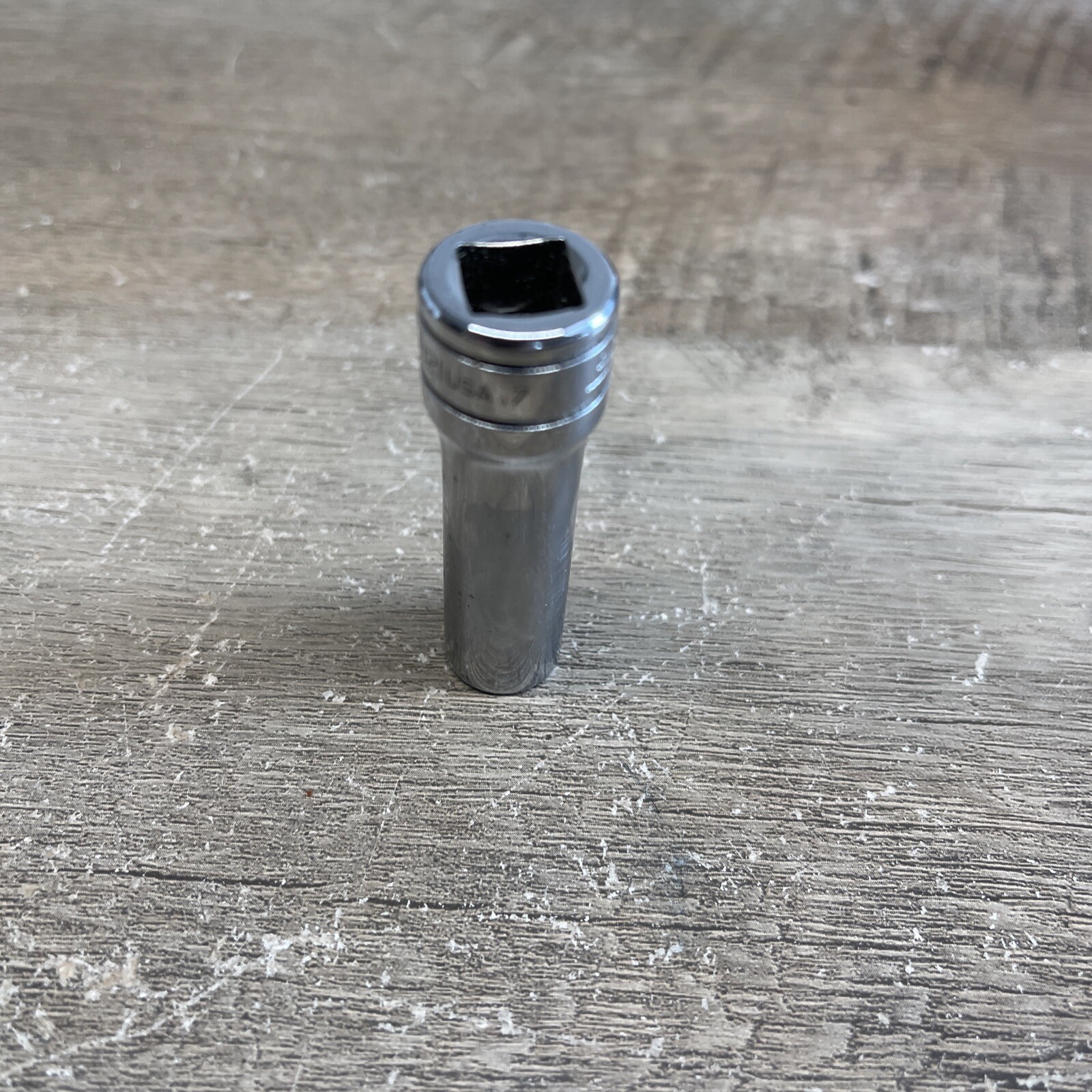 Snap-On Tools 3/8″ Drive 3/8 Deep Long Socket 12 Point SF121 –