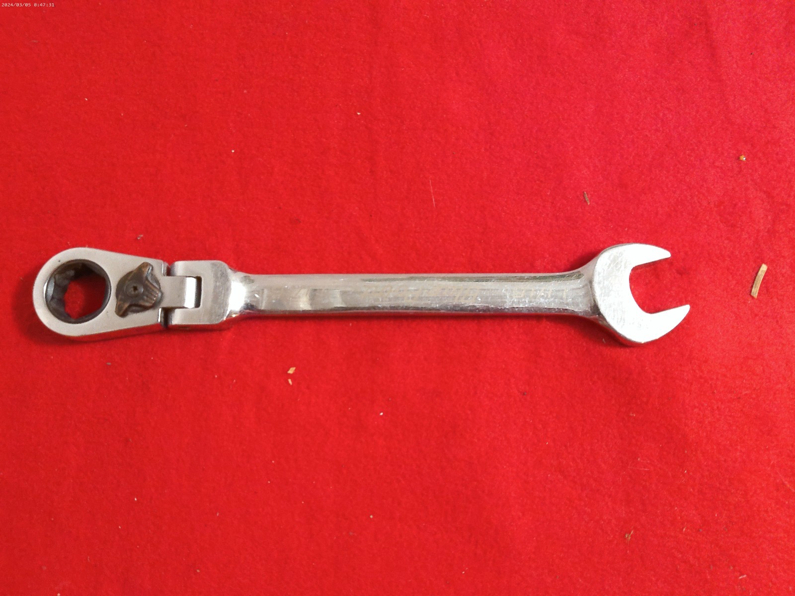 Blue Point BOERF22 SAE 11/16 12pt Reversible Ratcheting Flex Combination Wrench