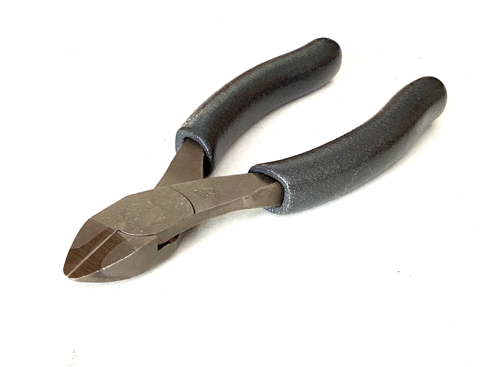 Snap on Tools USA NEW 5” Dark Titanium Soft Grip Diagonal Cutter Pliers 85ACF