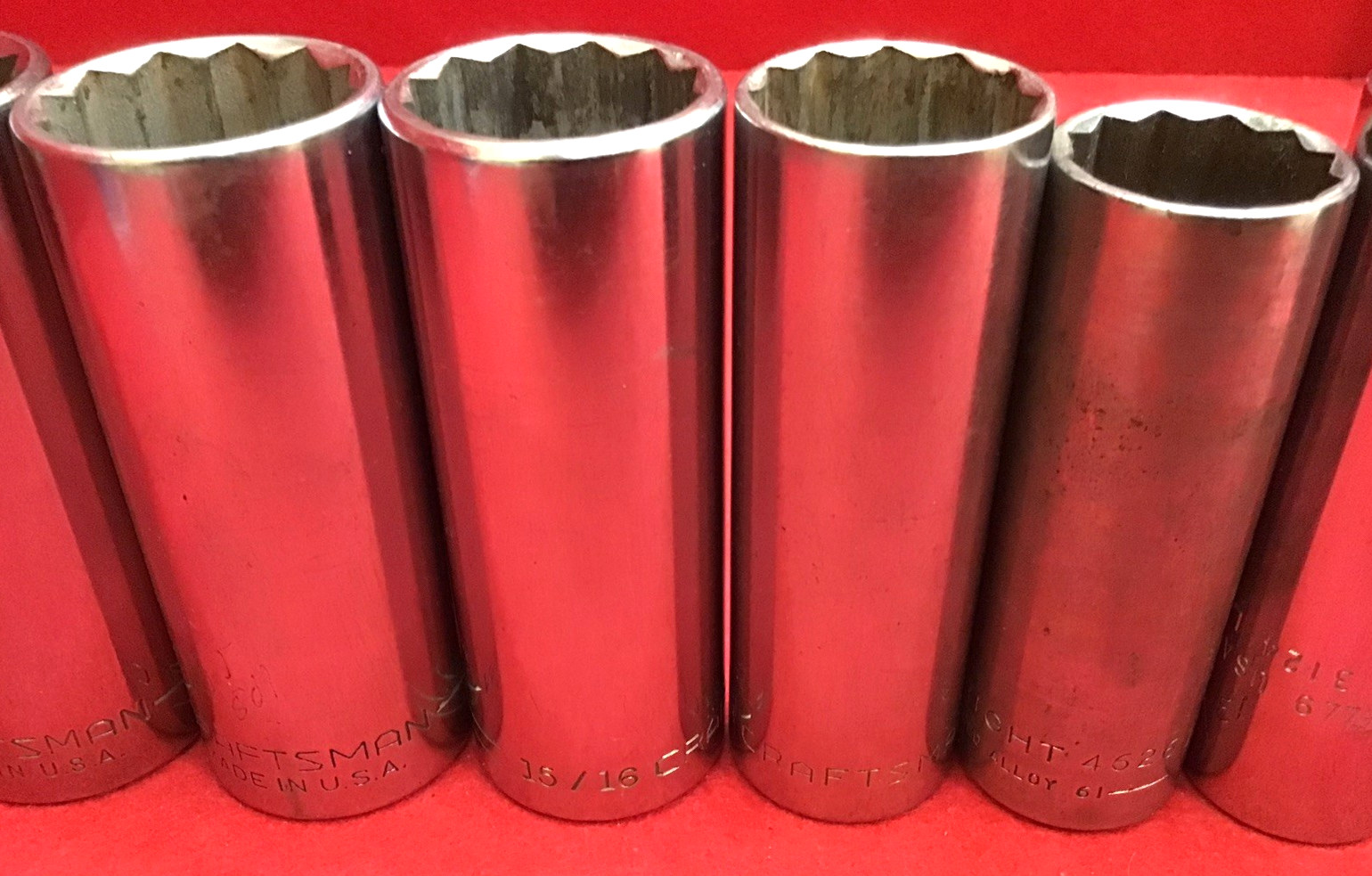 CRAFTSMAN USA 1/2” DR. 1/2” To 1 1/4” DEEP SOCKET SET. 12 POINT -CHROME – USED