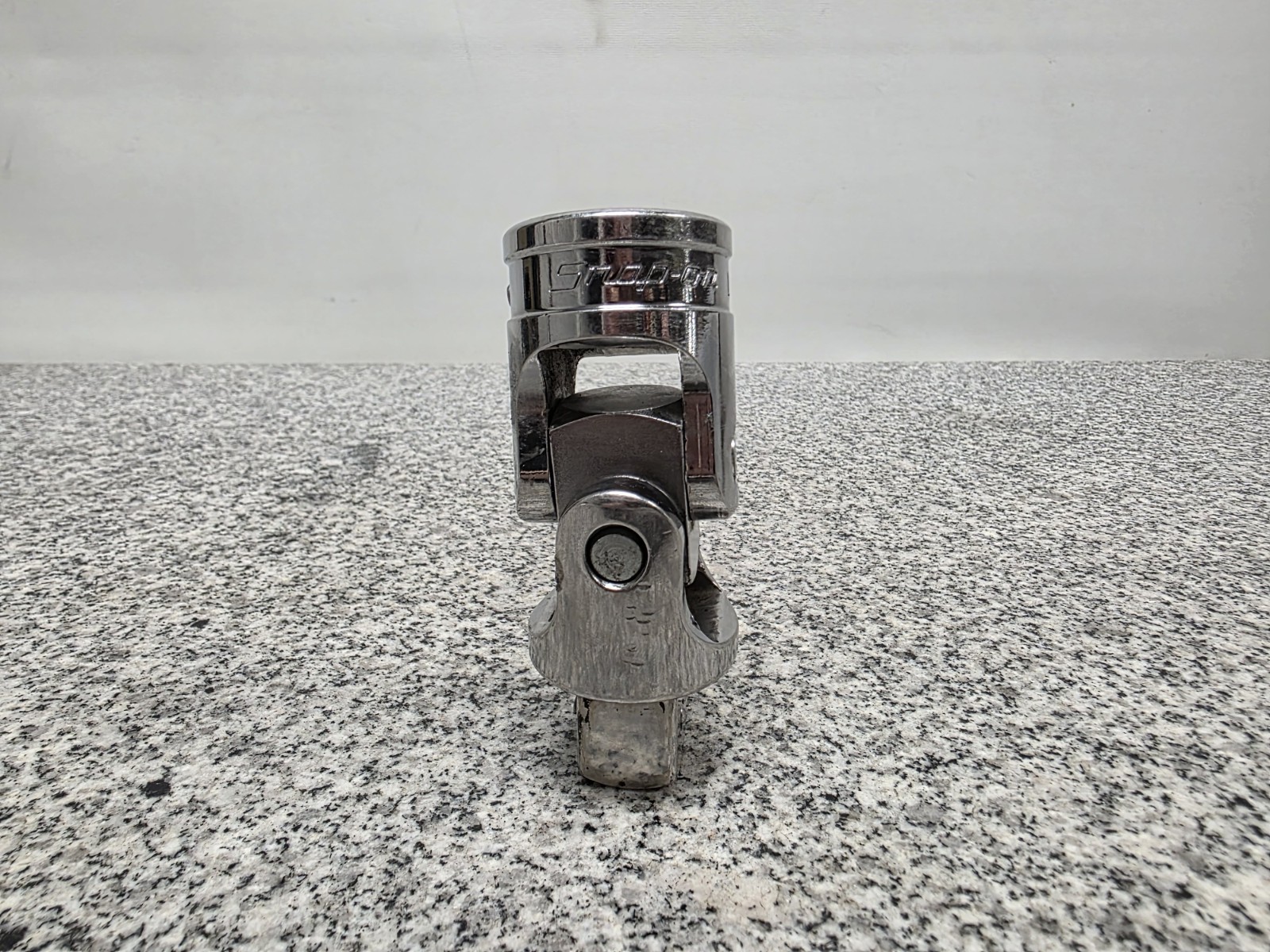 Snap-On L82A 3/4″ Drive Universal Swivel Joint Socket Locking Button USA