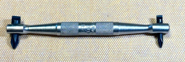 NOS Craftsman Right Angle Screwdriver no. 94112, 2 Phillips 2 Slot Type
