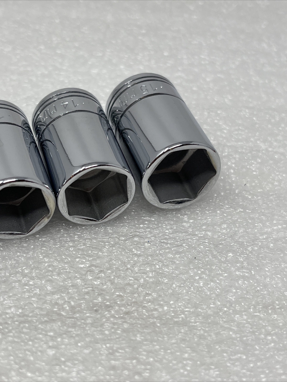 SK Tools 1/4″ Drive, 6 Point, Semi Deep Metric 11 Piece Socket Set, 5mm-15mm New