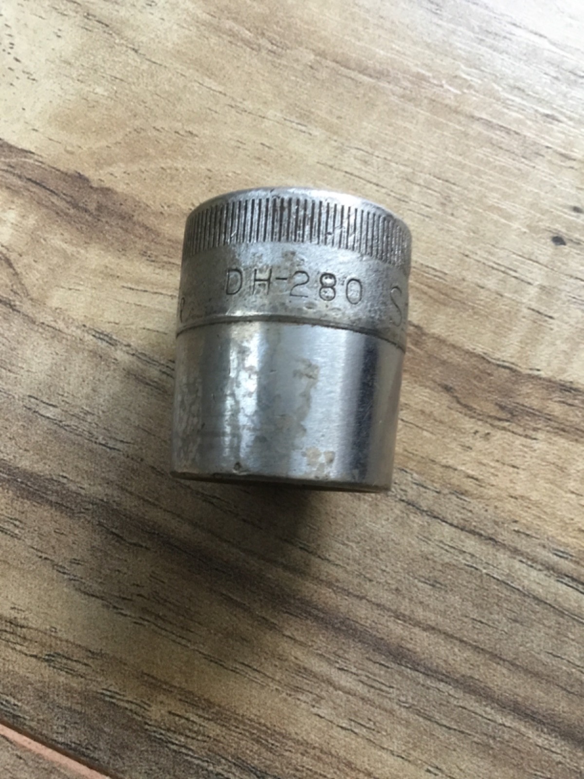 Vintage Snap On DH280, 1/2″Drive, 7/8” Socket, Shallow , 12 Point.