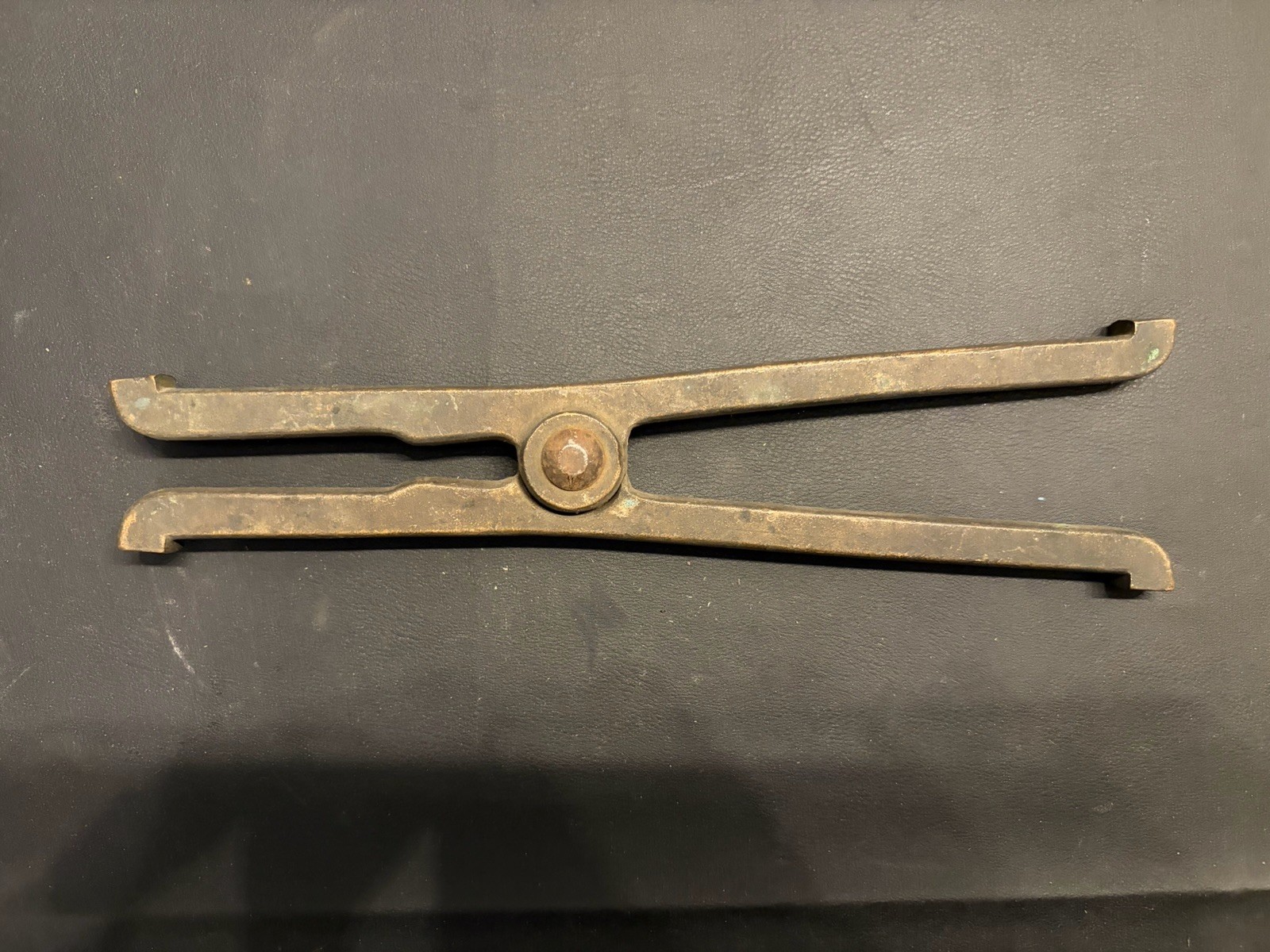Vintage Valve Spring Lifting Pliers 10” Engine Compressor Tool Unmarked