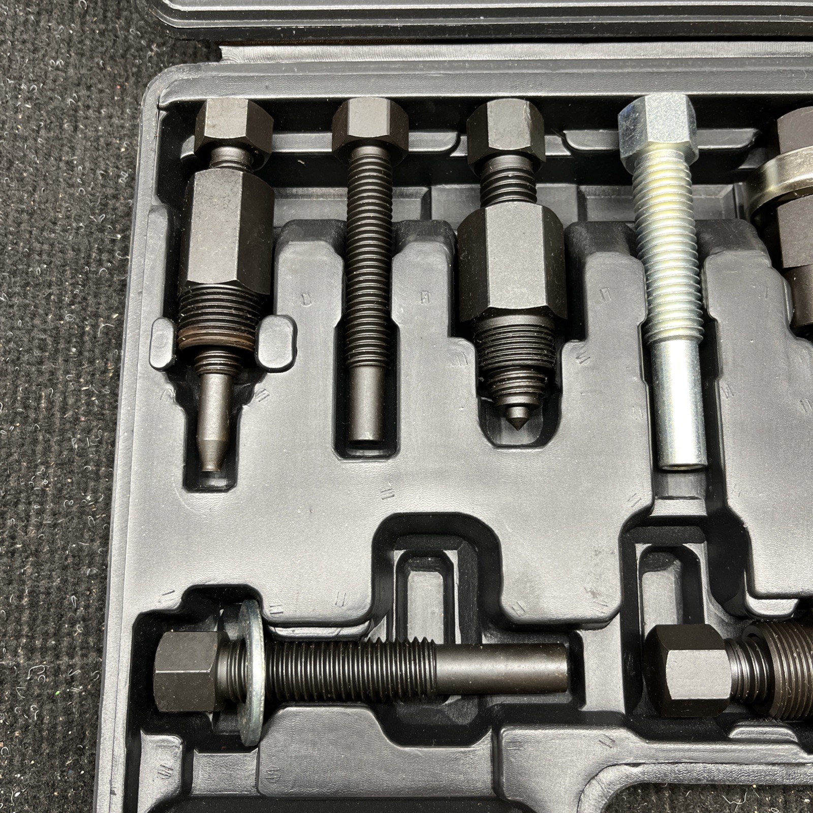 MAC Tools??? Deluxe A/C Clutch Hub Puller & Installer Kit AC20868???