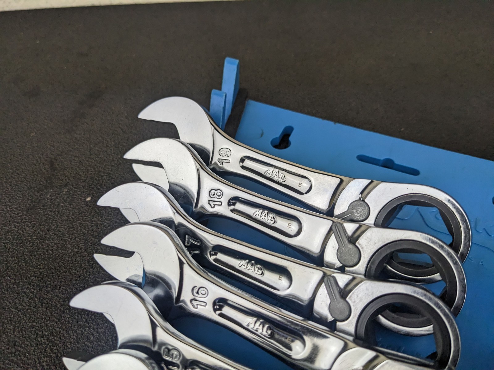 #bo789 Mac Tools SRWMS146PT 14pc Metric 6 Point Stubby Ratcheting Wrench Set