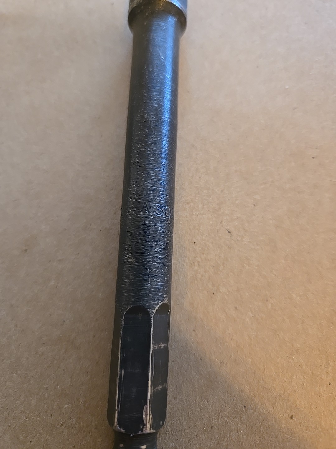 Snap On 7/16″ Hex Drive 1/2″ Drive 5″ Locking Pin Adaptor Extension A3012A