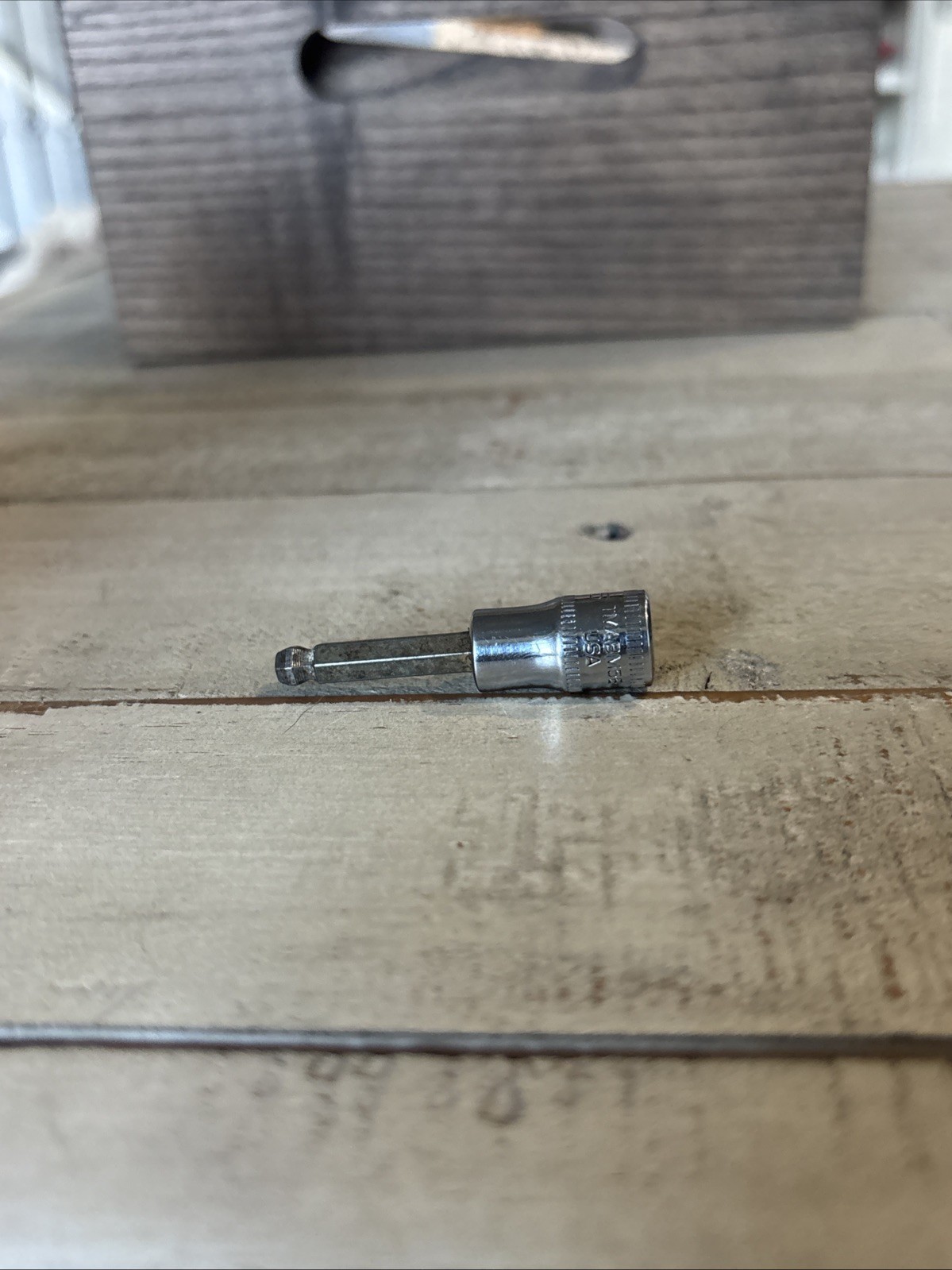 Vintage Performance Tool W80548, 1/2″ Drive 29mm Axle Nut Spindle Impact Socket