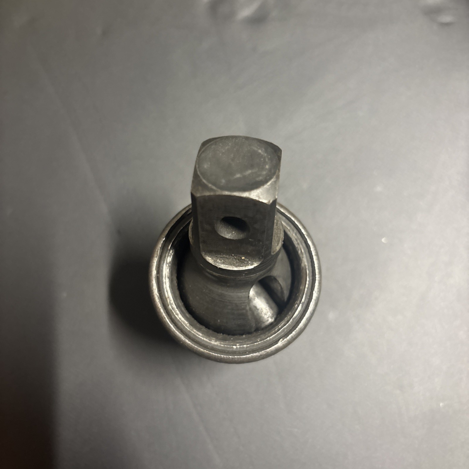 Snap-on Tools 3/4″ Drive Swivel Ball Impact Universal Joint IMB 82 Socket USA