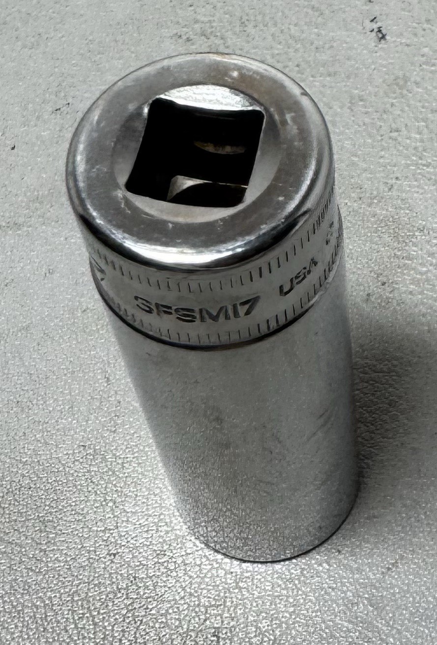 Snap-on Tools SFSM17 17MM Metric Flank Drive Deep Socket 3/8″ Drive 6 Point USA