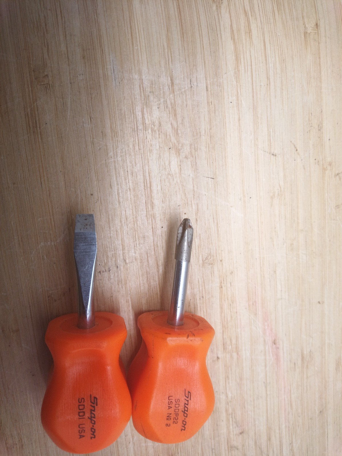 Snap On 2 Pc Screwdriver Set Hard Orange Handles USA SDDP22, SDD1