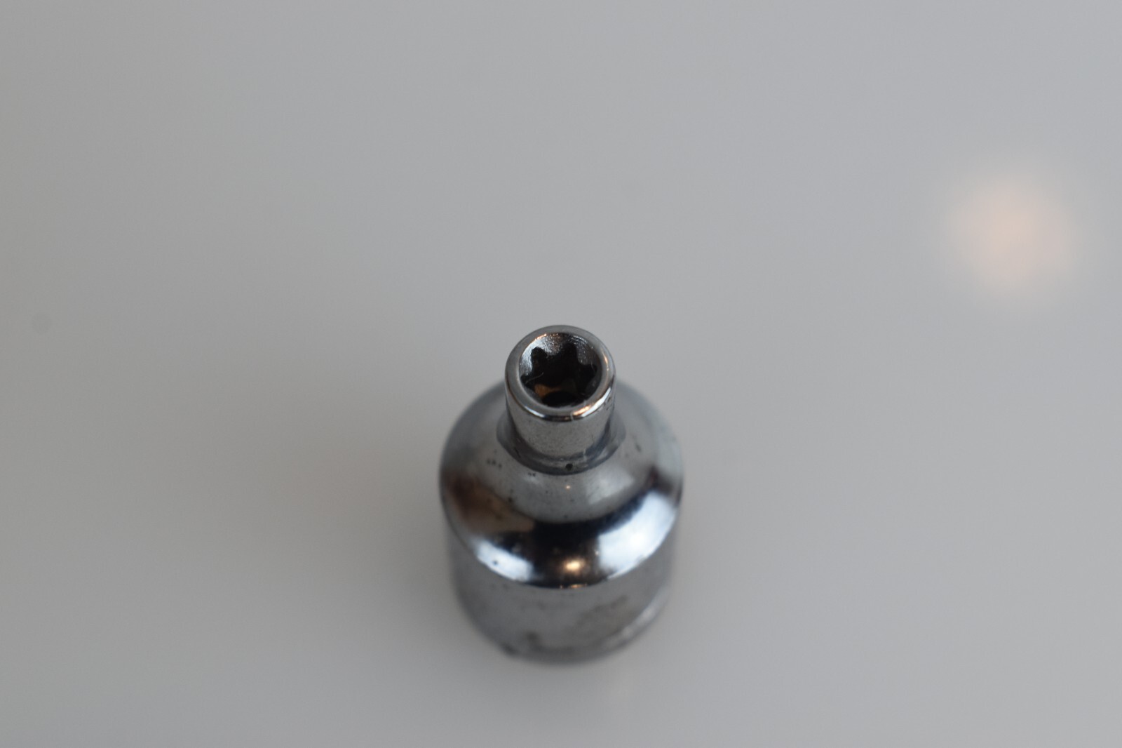 Blue Point Tools BLPTE385 E5 TORX Shallow Standard Socket 3/8″ Drive