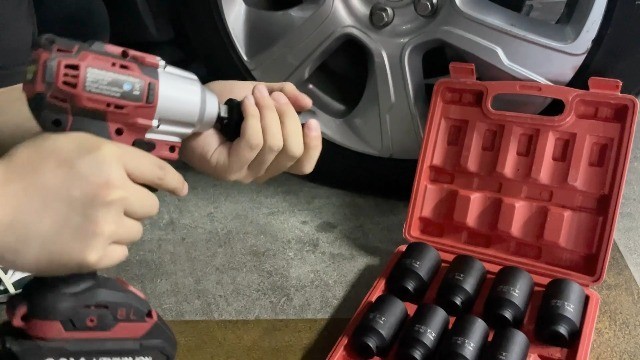 9-Piece Deep Impact Socket Set, 1/2″ Drive Metric 6-Point, CR-V, 29mm-38mm
