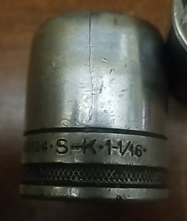 Lot 5 Piece 1/2 Drive SAE Sockets Large 36MM, 1 1/4, 1-1/16(2 Total) & 15/16