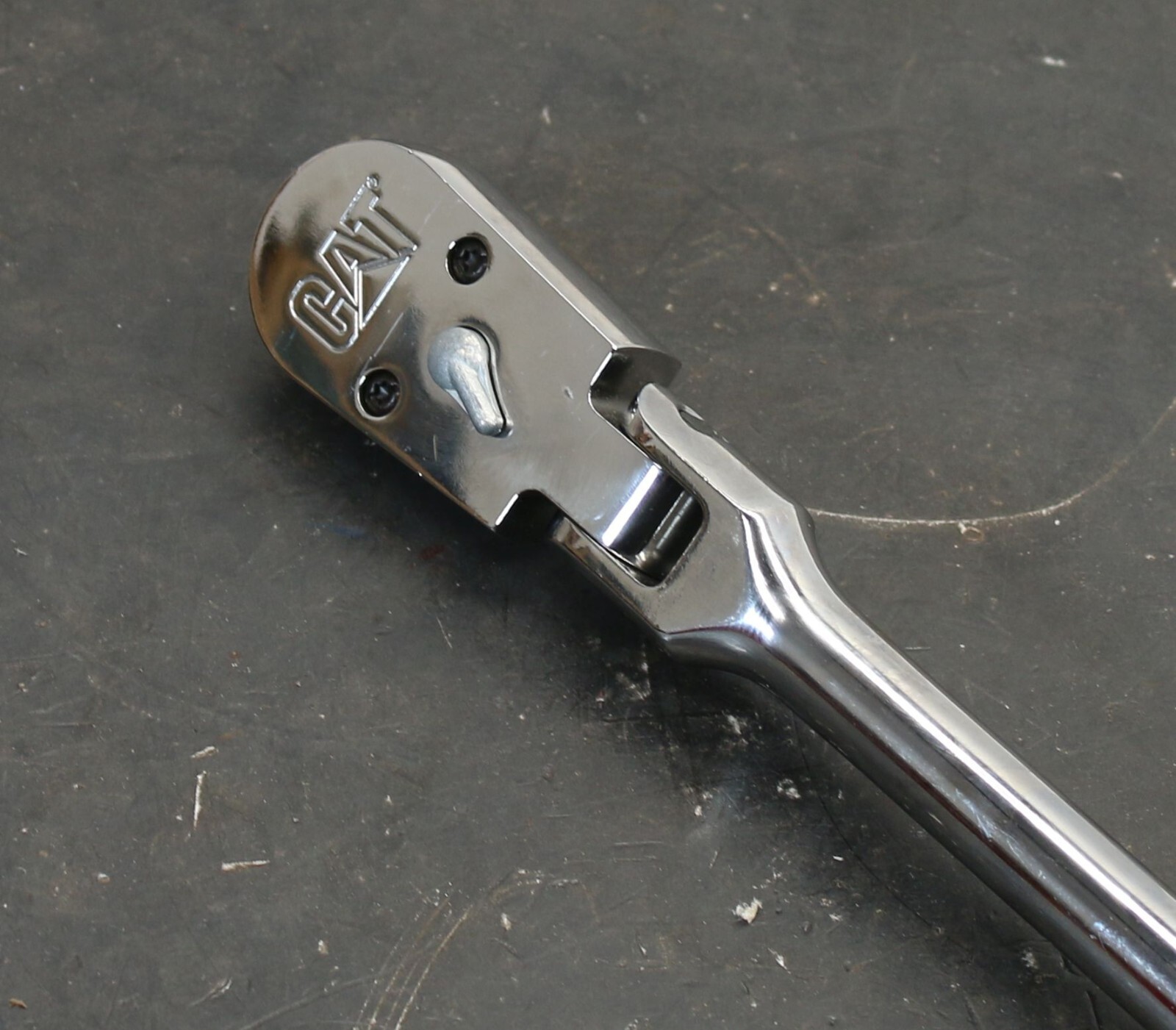 CAT Caterpillar 233-3341 Flex-Head 1/2″ Drive Ratchet 17″ Long Chrome Made in US