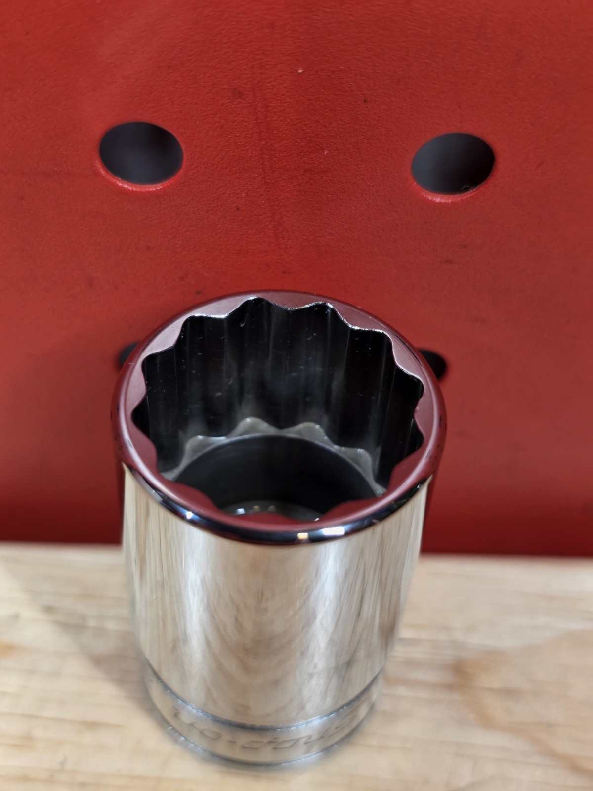 Snap-on Tools FDS251 25/32″ NICE 3/8″ Drive 12-Point SAE Semi-Deep Chrome Socket