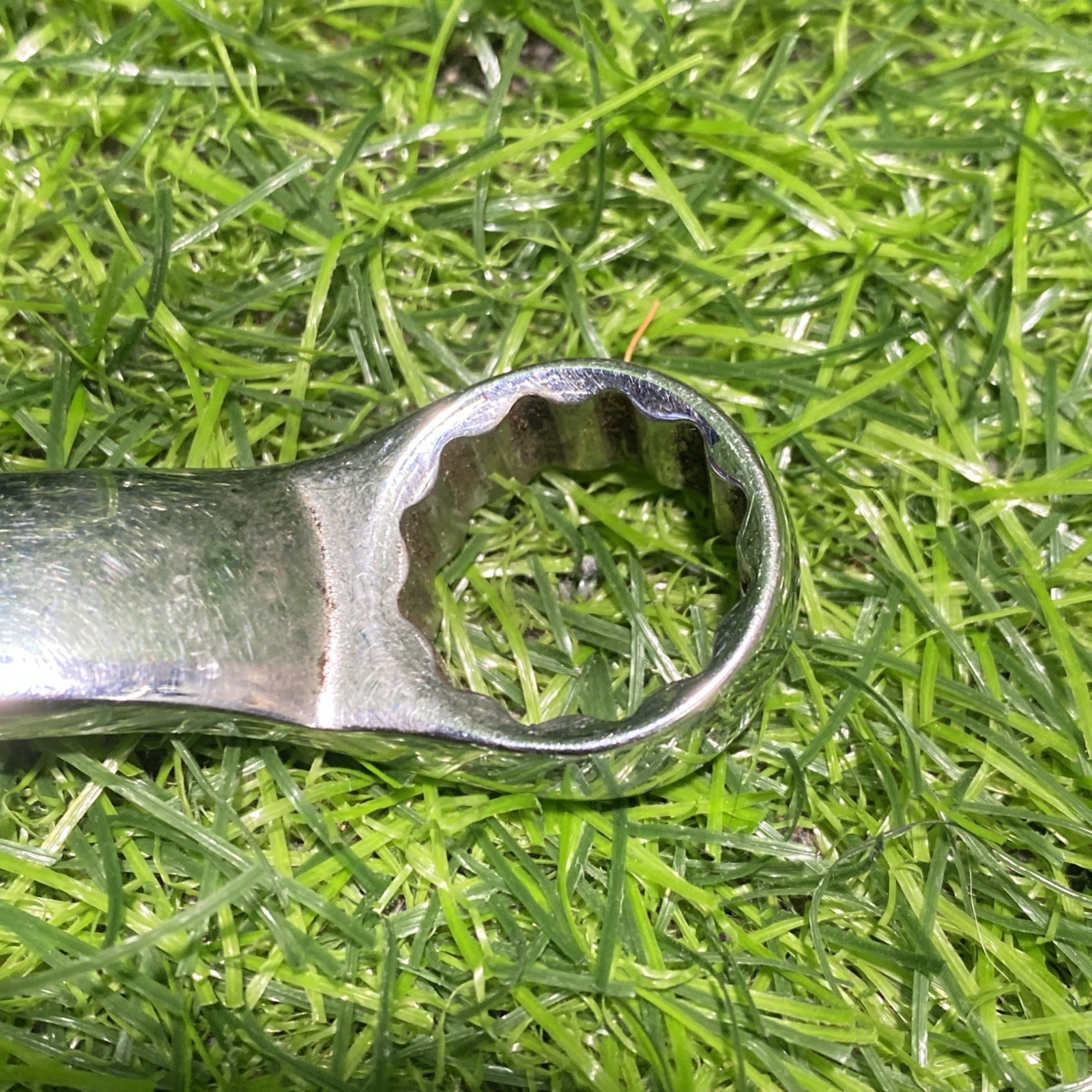 Snap On 5/8″ x 11/16″ 10 Degree Offset Double Box End Wrench 12 Point XB2022A