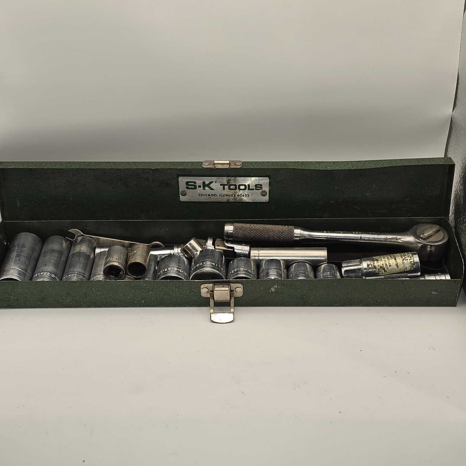 S-K Tools 3/8 SAE 17 Pc 12 Point 6 Point Socket Set Mac Craftsman 20 Photos READ