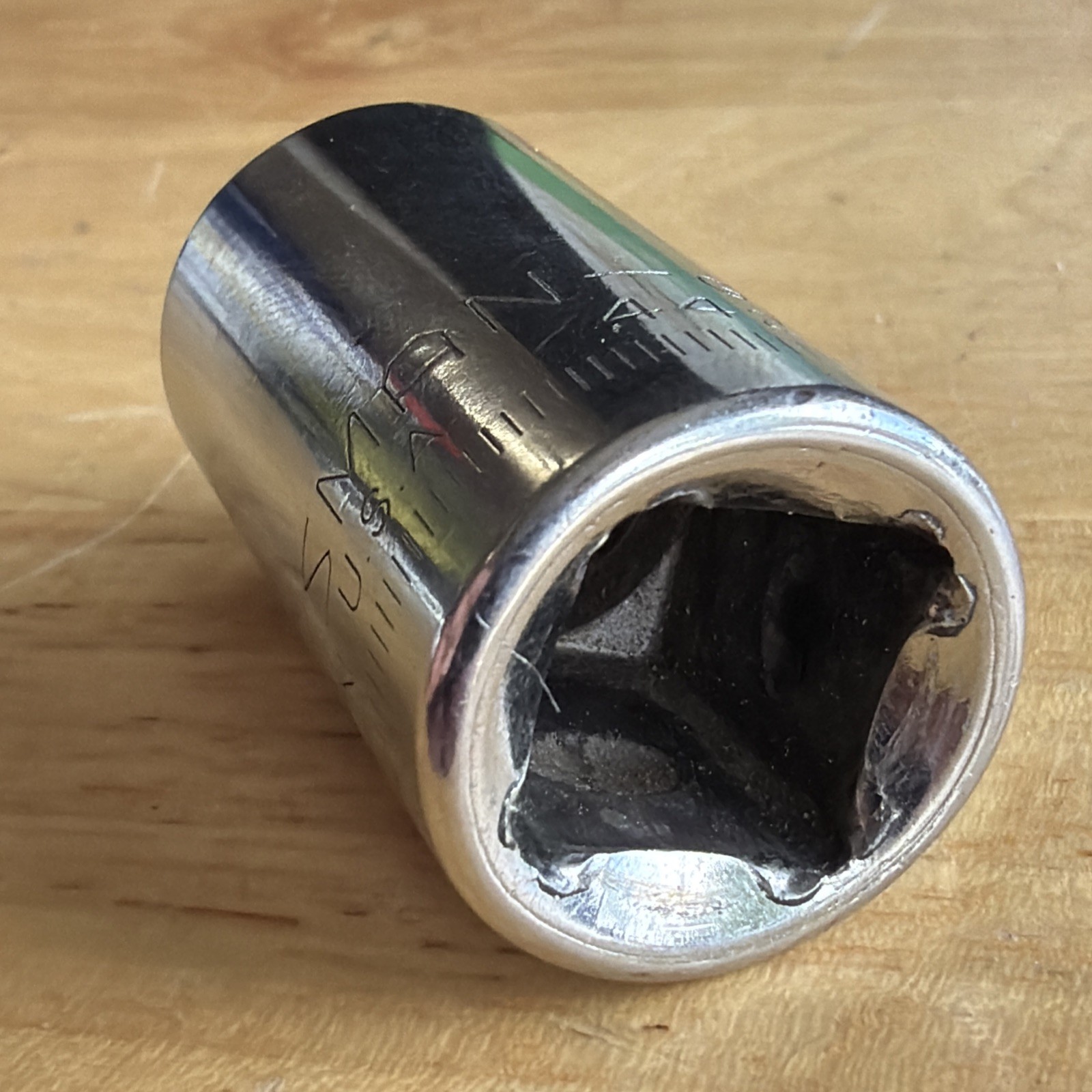 Craftsman 16mm Shallow Socket 1/2″ Drive 12 Point G Series 44266 Made in USA
