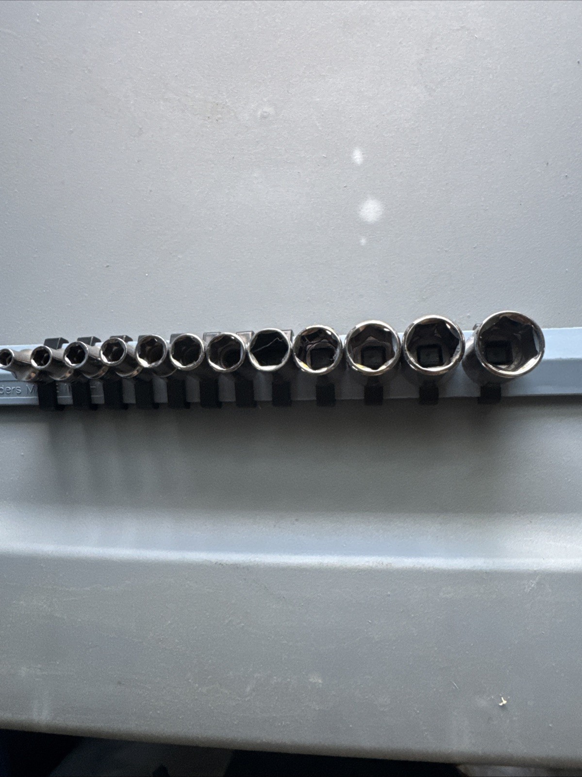 Craftsman 1/4 Inch Drive 6 Point Shallow Sockets On A Rail 4 Mm To 14mm