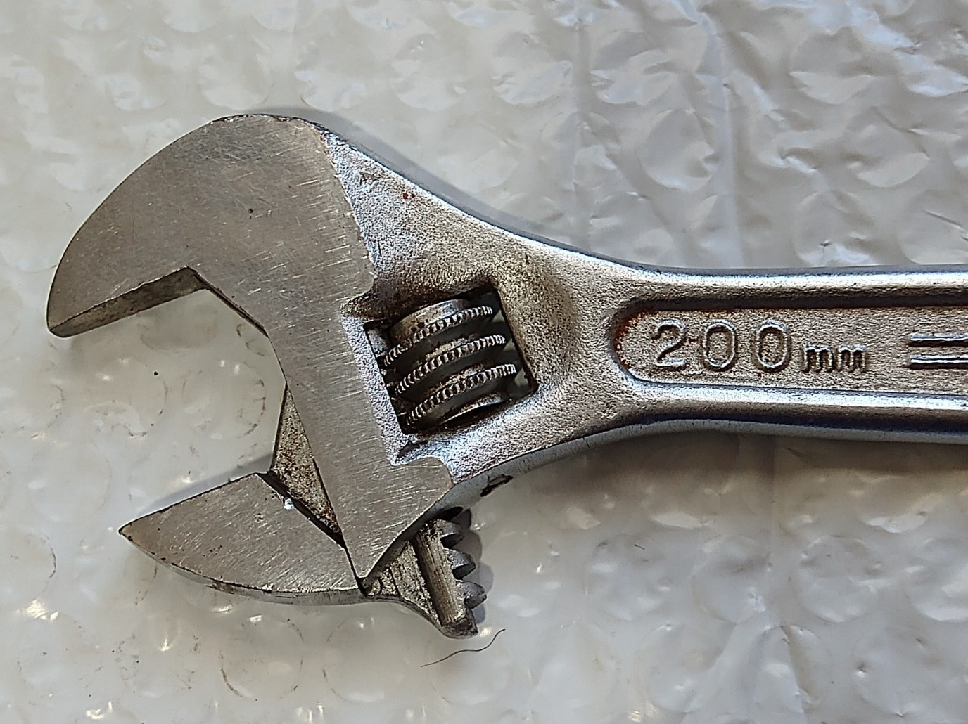 CRAFTSMAN TOOLS USA WF 44603, 1″ W. JAW, ADJUSTABLE WRENCH, 8.2″ LONG.