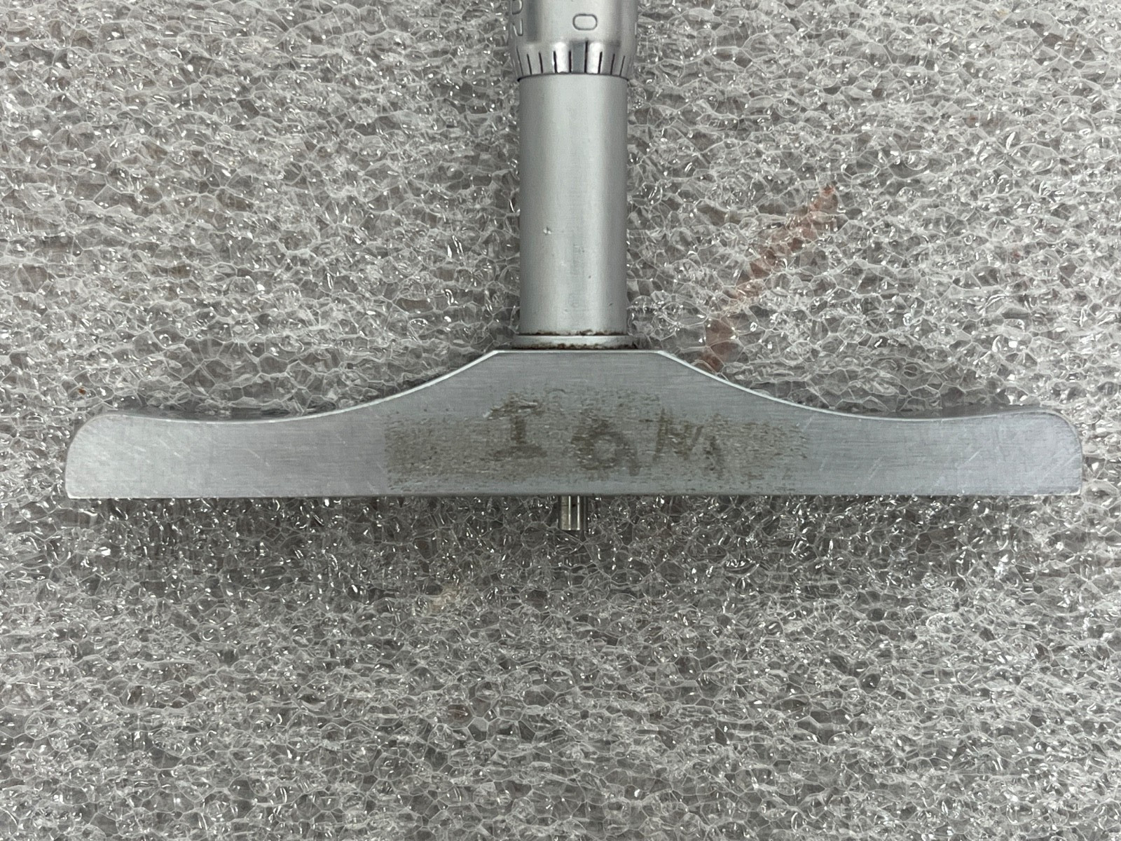 Brown & Sharpe 608 Depth Micrometer Gauge with 5 Interchangeable Rods