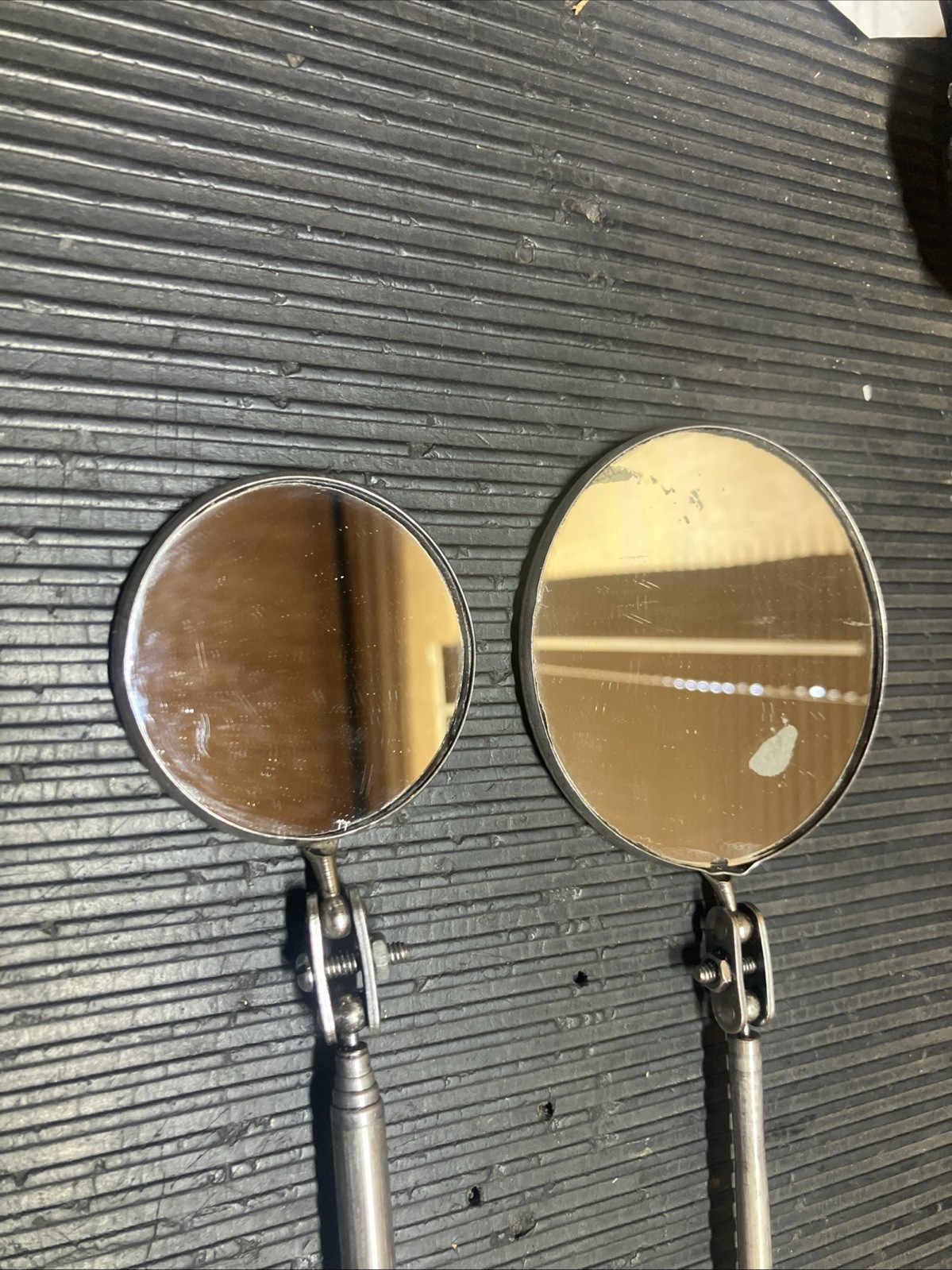 Used Blue Point UIM225 And UIM325 Round Extension Mirrors