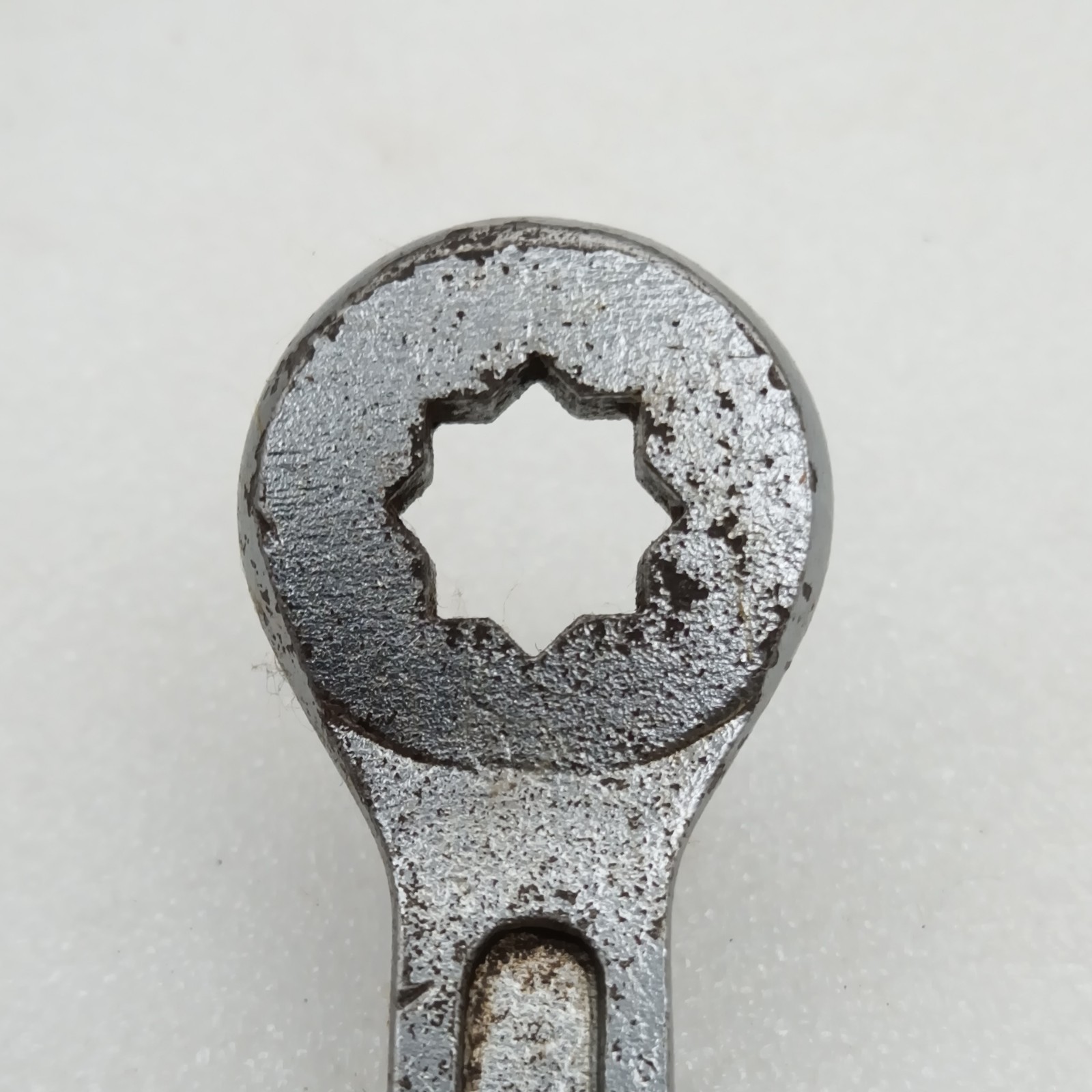 Facom 10mm T112B FRE279 01 Cranked Brake Spanner. Square & Open End Obstruction