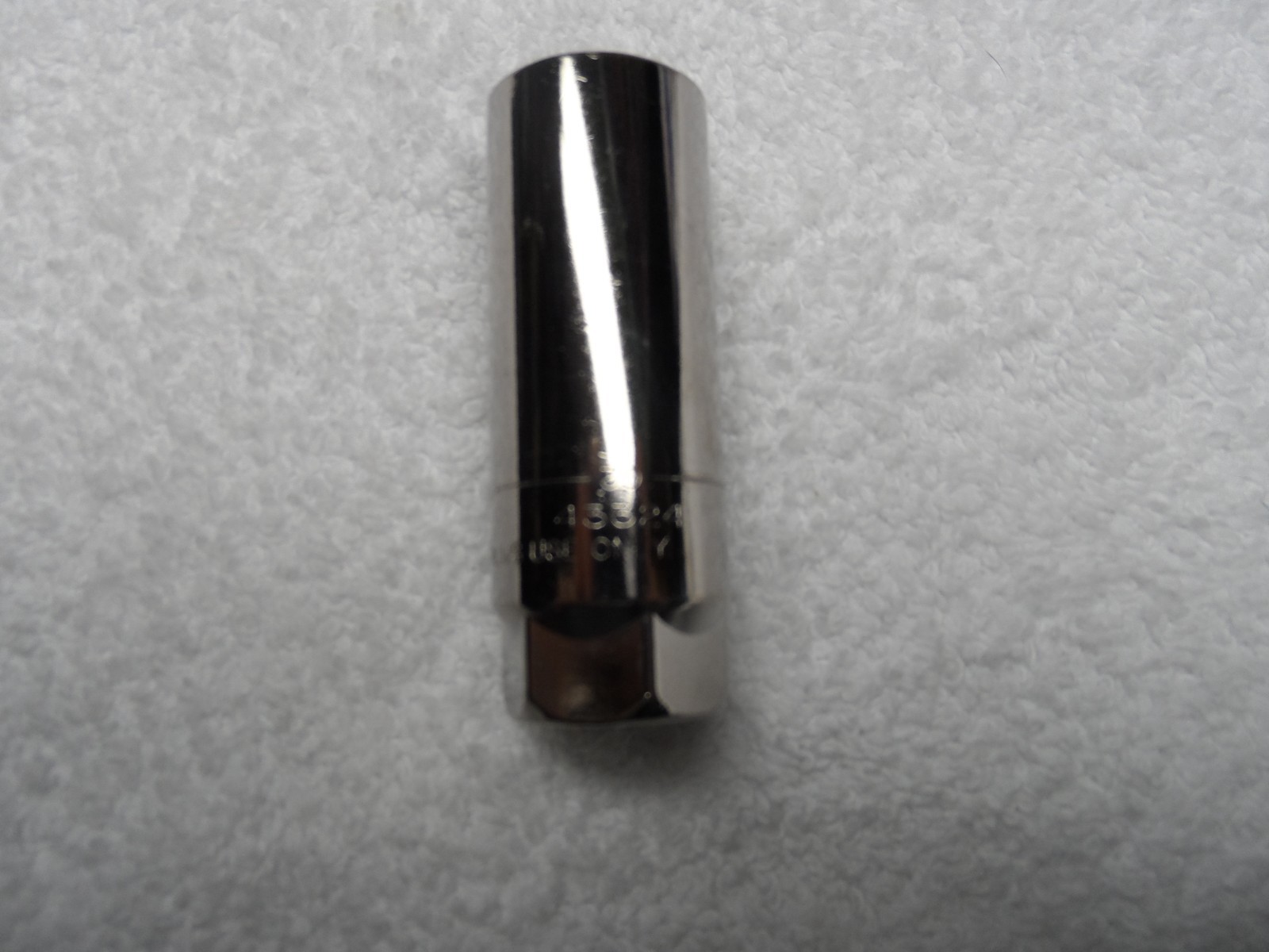 Craftsman 3/8″ Drive Spark Plug Socket, size 5/8″, made in USA – Part # 43324