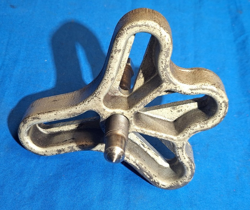 HEAVY DUTY Harmonic balancer puller / steering wheel puller