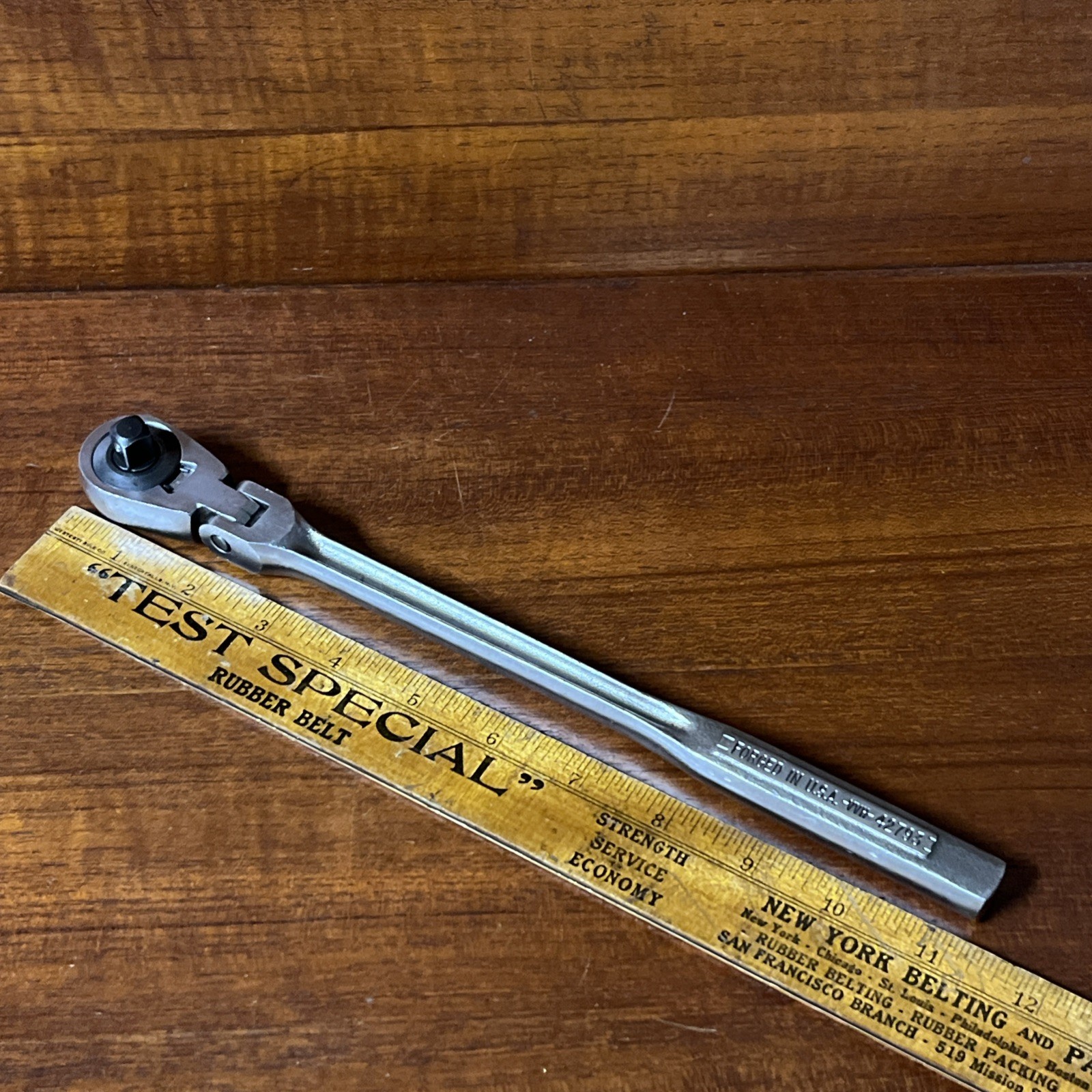 CRAFTSMAN FORGED IN USA-VVH 42793 3/8″ FLEX HEAD RATCHET. Hourglass Selector.