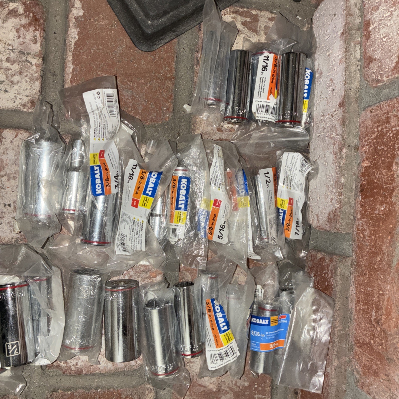 Lot 170 Kobalt Sockets 170 Items!All New 1/4 3/8 1/2 Metric SAE Assorted Chrome