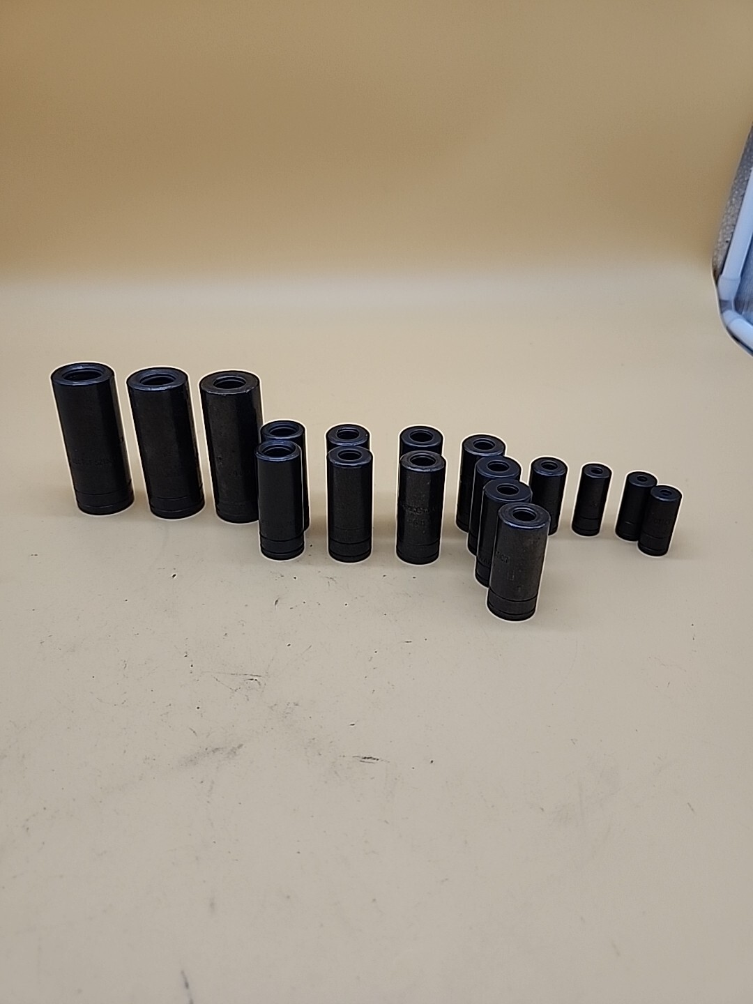 Lisle Tools 3/8″ Drive Tap Socket #5(4pc),#3,2,1(2pc),#11,10,9,8(2pc),7(2),6(2)