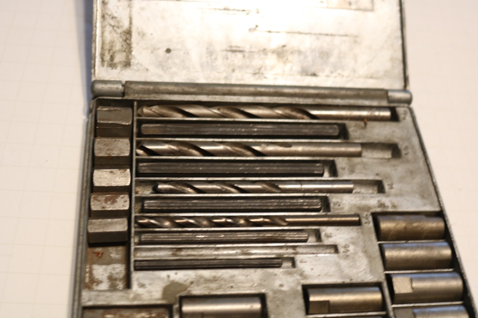 Ridgid Lone Rip Screw Extractors Set No. 10 Original Metal Case Elyria Ohio