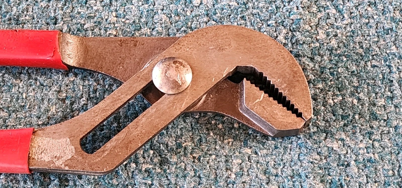 BLUE POINT CHN 430 10″ CHANNELOCK SLIP-JOINT PLIERS USA! Grind Marks Torn Grips.