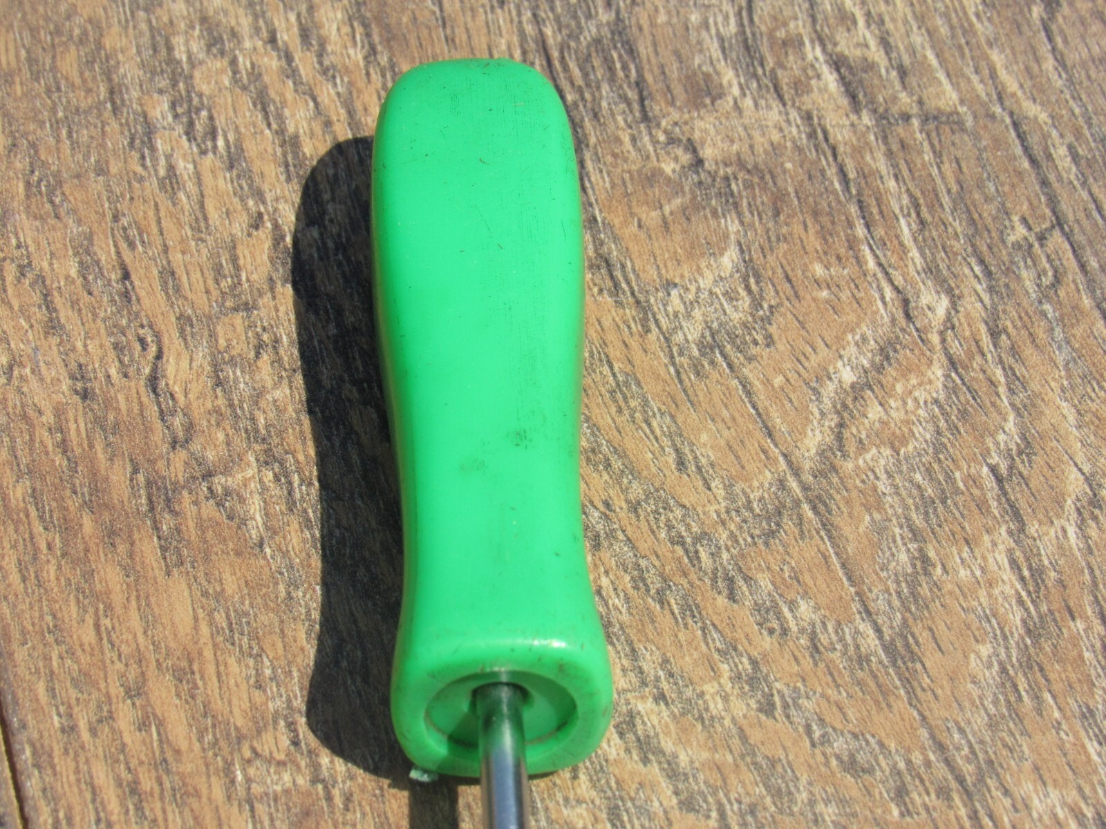 MATCO FLAT TIP STRAGHT 6 3/4″ BLADE SLOTED GREEN HANDLE SCREWDRIVER 10 1/4″ OAL
