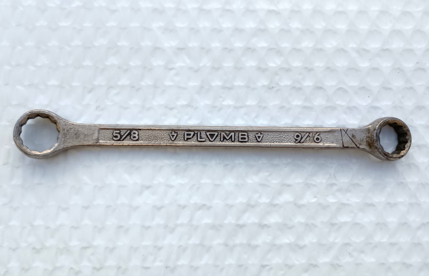 PLUMB 1130, 9/16″ x 5/8″ DOUBLE BOX WRENCH, 7.75″ LONG, OFFSET, 12 POINT.