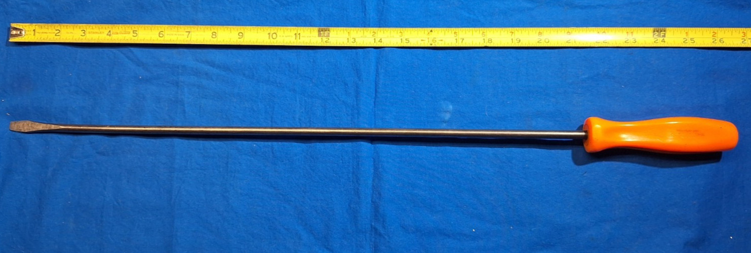 Snap-On SDD422 26″ long shaft slotted screwdriver HARD ORANGE Handle