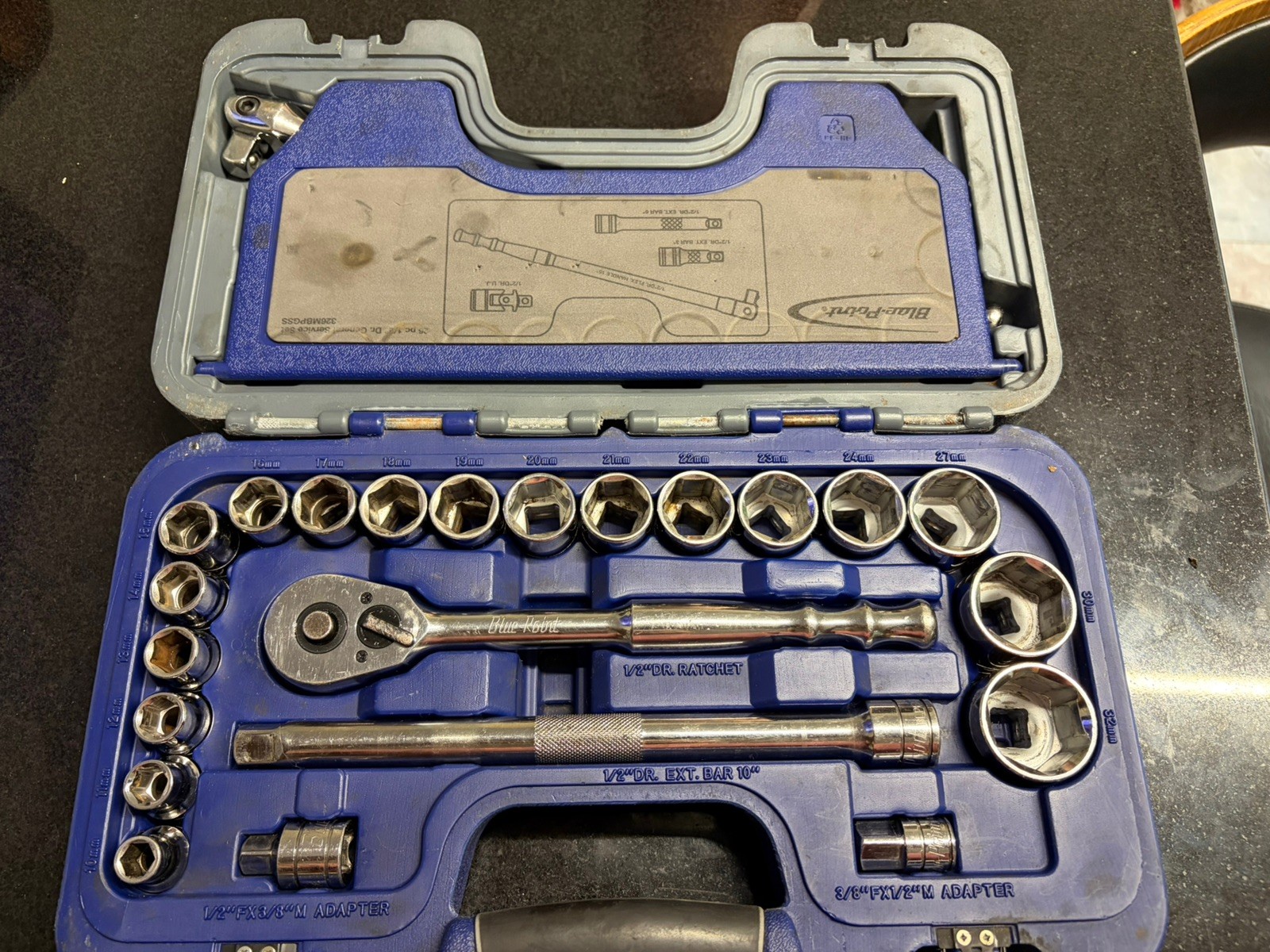 Blue Point 33 pc 1/2″ Drive SAE/Metric General Service Socket Set BLPGSS1233