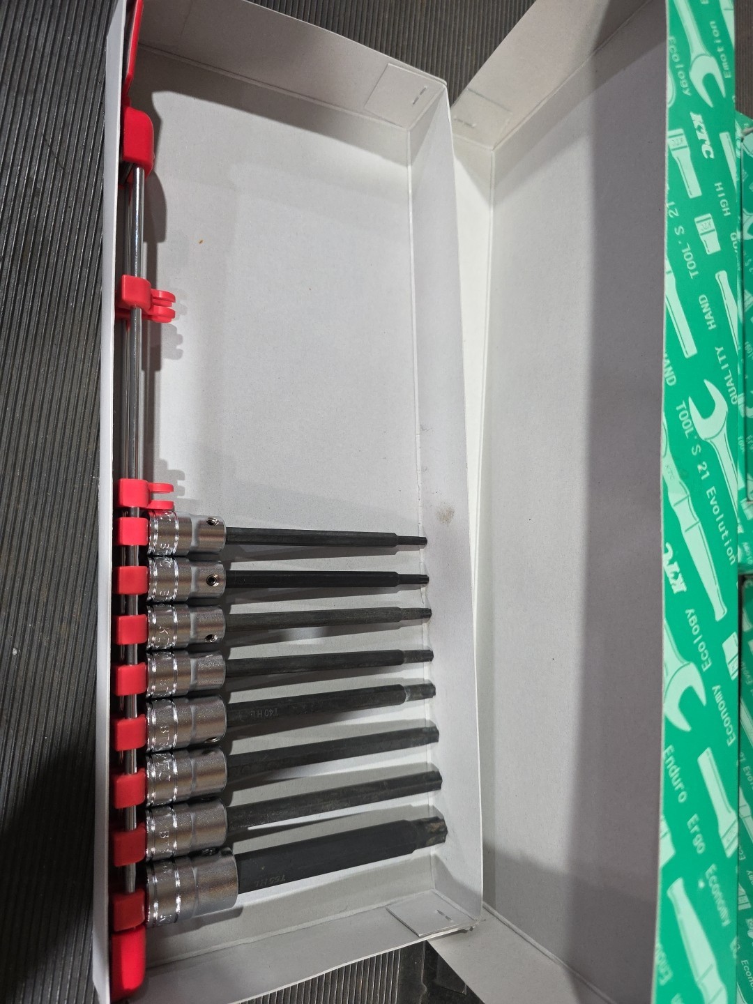 KTC Tools TBT3L08TH 3/8 Drive Safety Torx Socket Set
