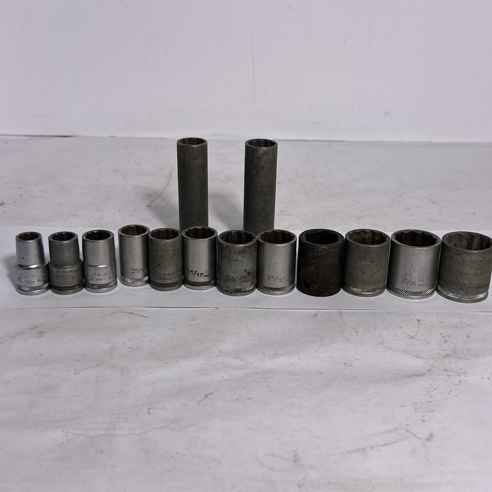 Vintage Mustang Tools 14pc SAE 1/2” Drive Socket Set 7/16” to 1”