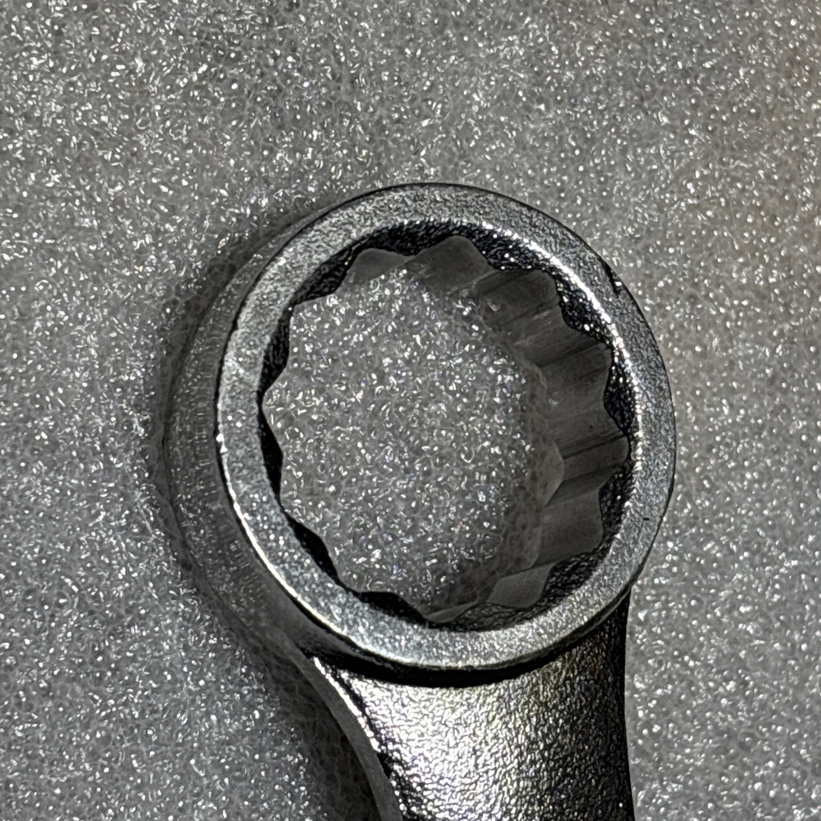Craftsman 42923 – VA- 24mm Combination Wrench – USA