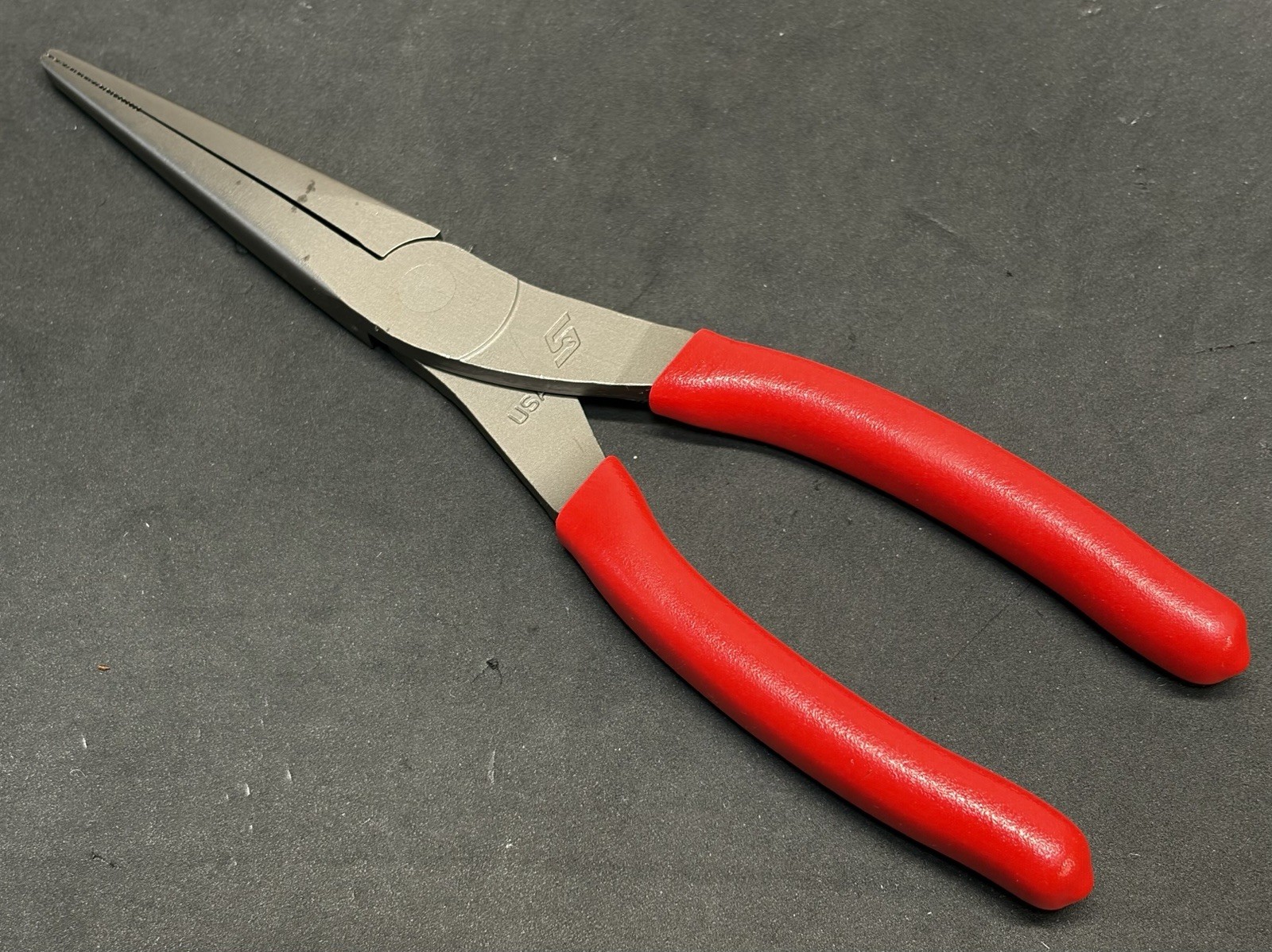 MINT! Snap-on Tools RED Talon Soft Grip 9” Needle Nose Pliers 97ACF