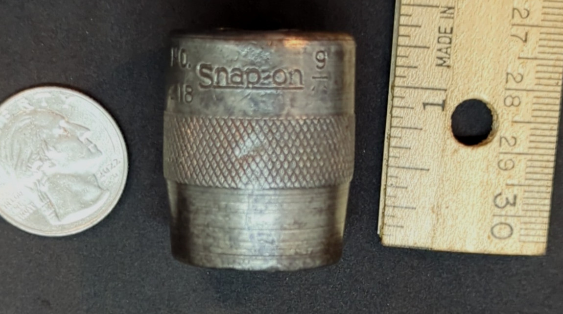 Snap-on No. 418 9/16″ 4 point Square Socket, 1/2″ Drive *Vintage* Rare USA