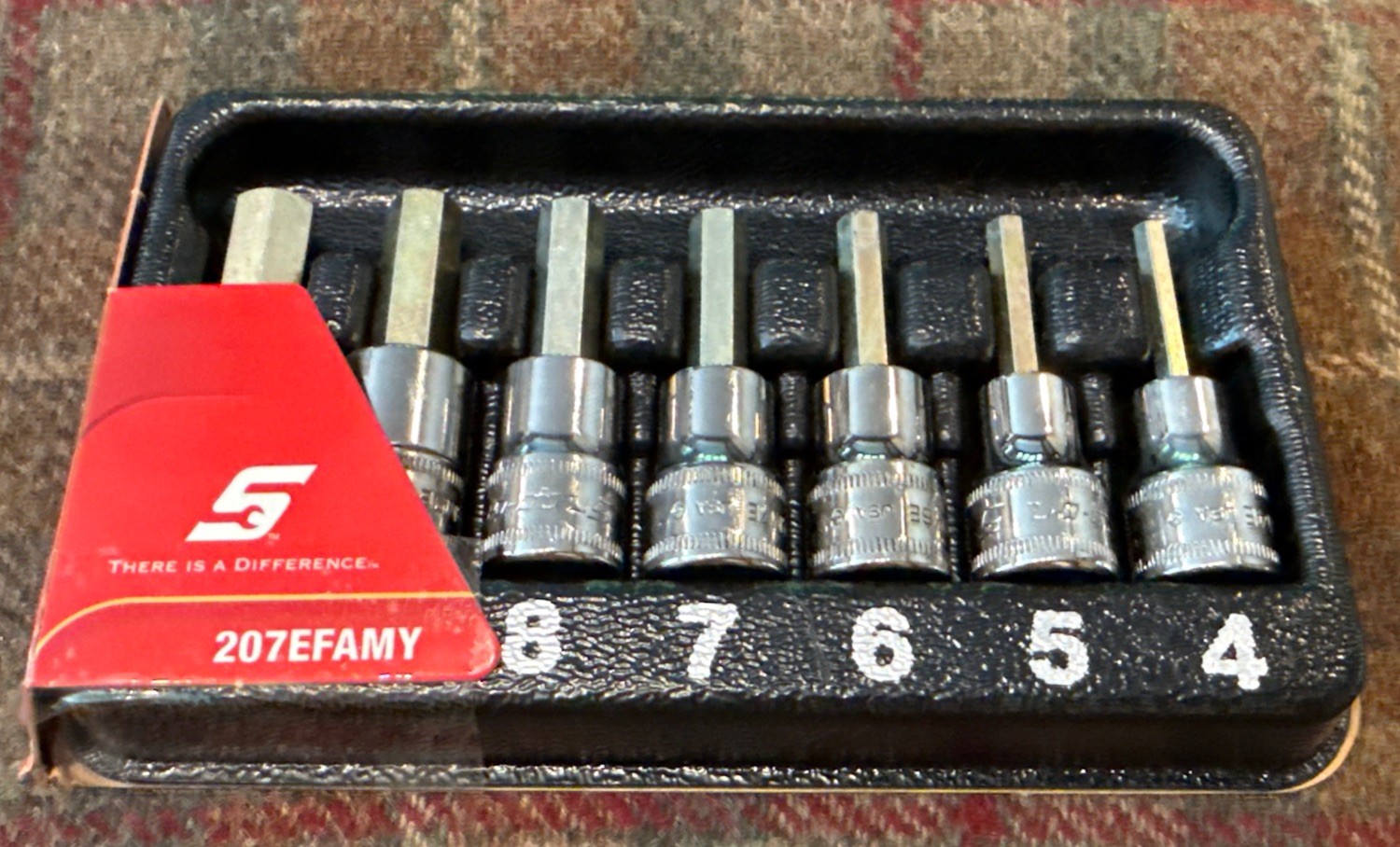 Snap-on Tools 207EFAMY 4mm-10mm 3/8″ Drive 7-Piece Metric Hex Socket Set