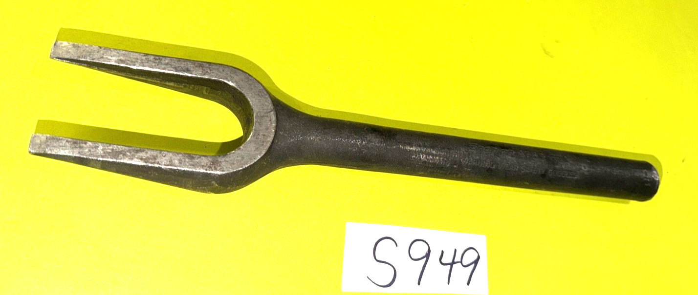 SNAP-ON TOOLS BALL JOINT/TIE ROD SEPARATOR TOOL A203 INCLUDES SHPPING IN THE US