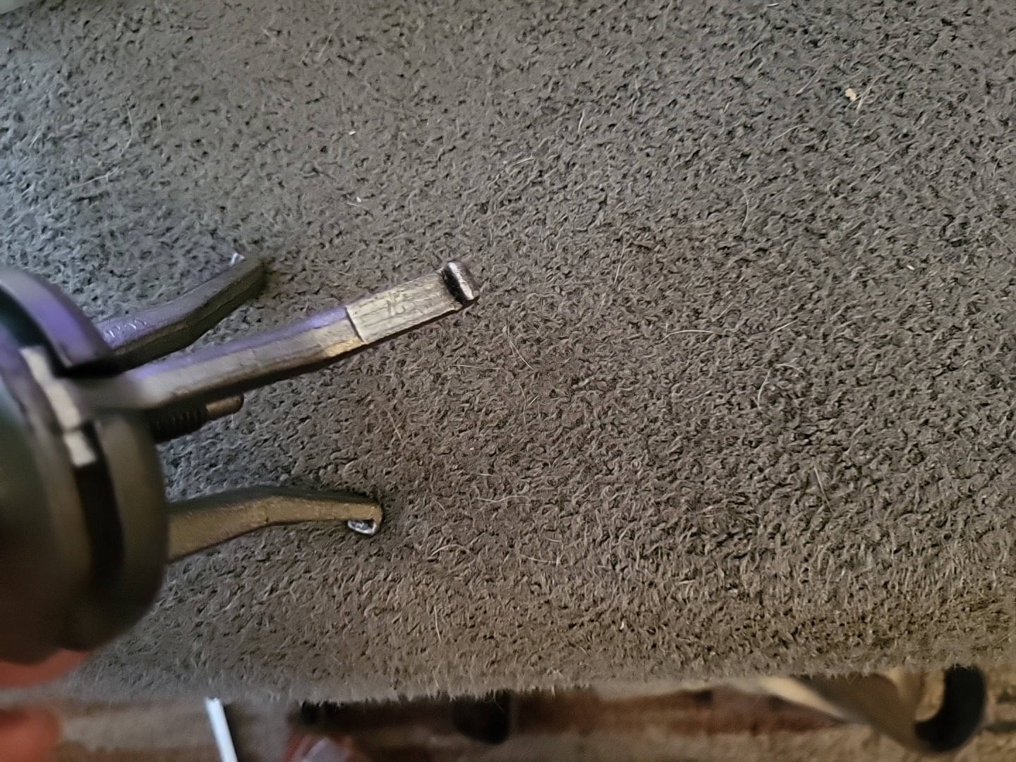 Snap On 3 Jaw Bearing Puller P/N CG 243, CG-243-1 Pressure Screw, CG-240-3 Jaws